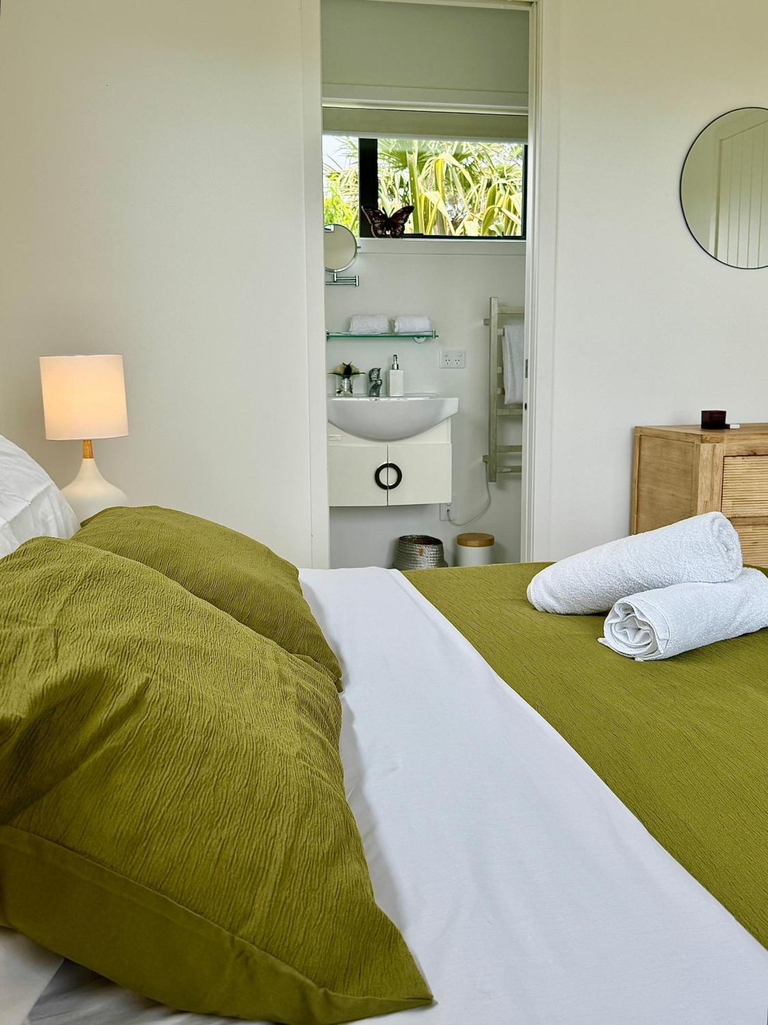 Room At Raglans Travellers Rest Coastal Retreat 외부 사진